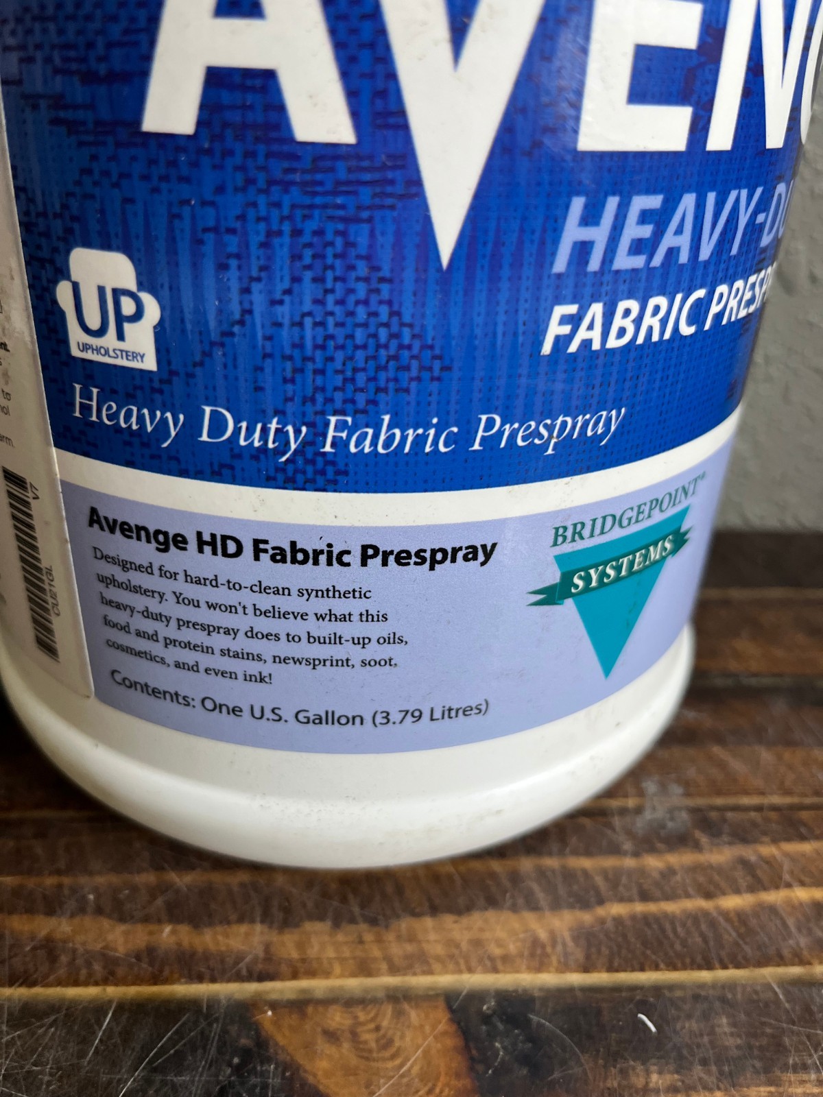Bridgepoint Systems Avenge Heavy Duty Fabric Prespray Upholstery Cleaner 1 Gal