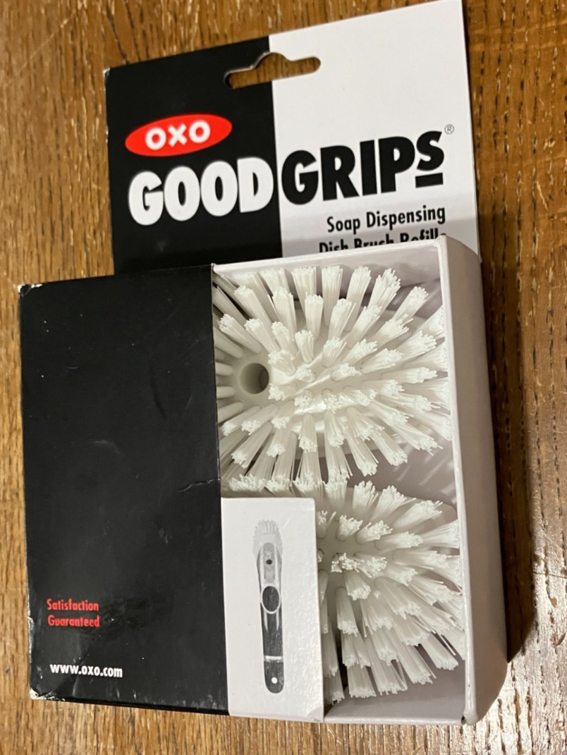 2 PACK OXO Good Grips Soap Dispensing White Dish Brush Head Replacement NEW