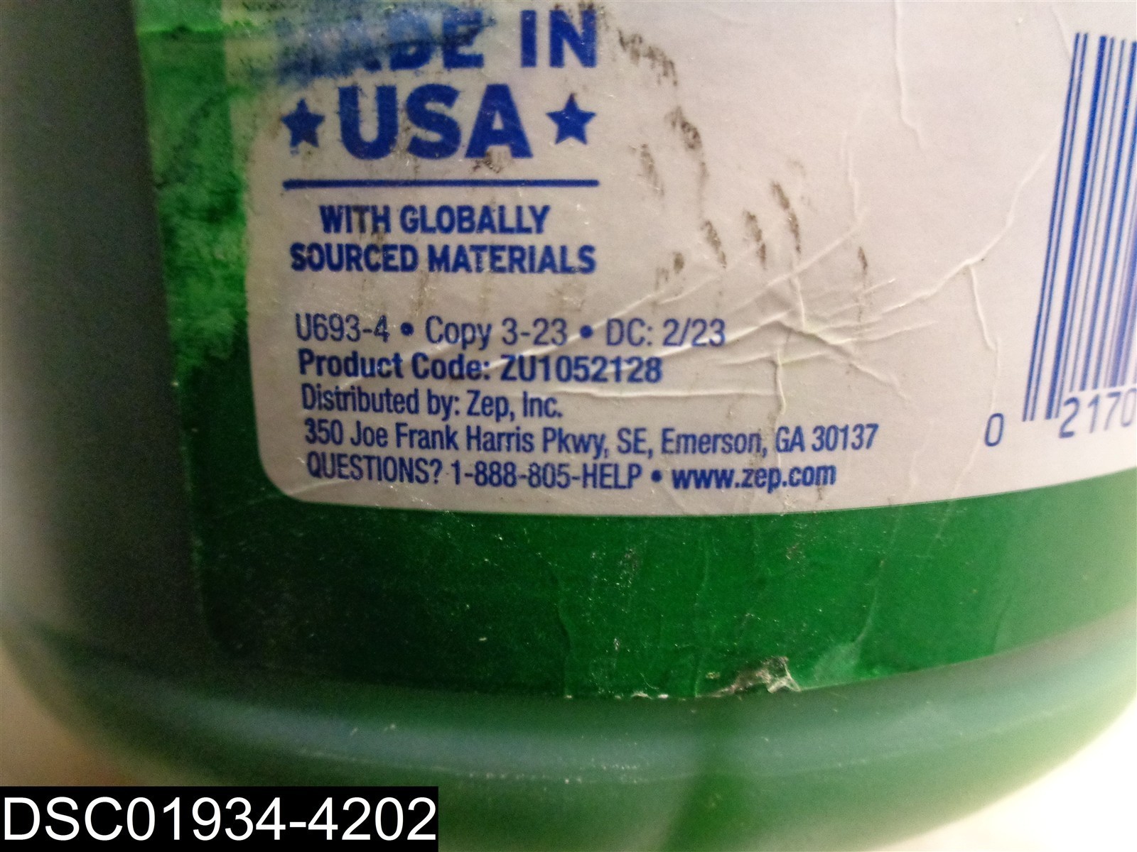 1 Gallon Zep ZU1052128 Concentrated Ammonia Free Glass Cleaner 021709009064