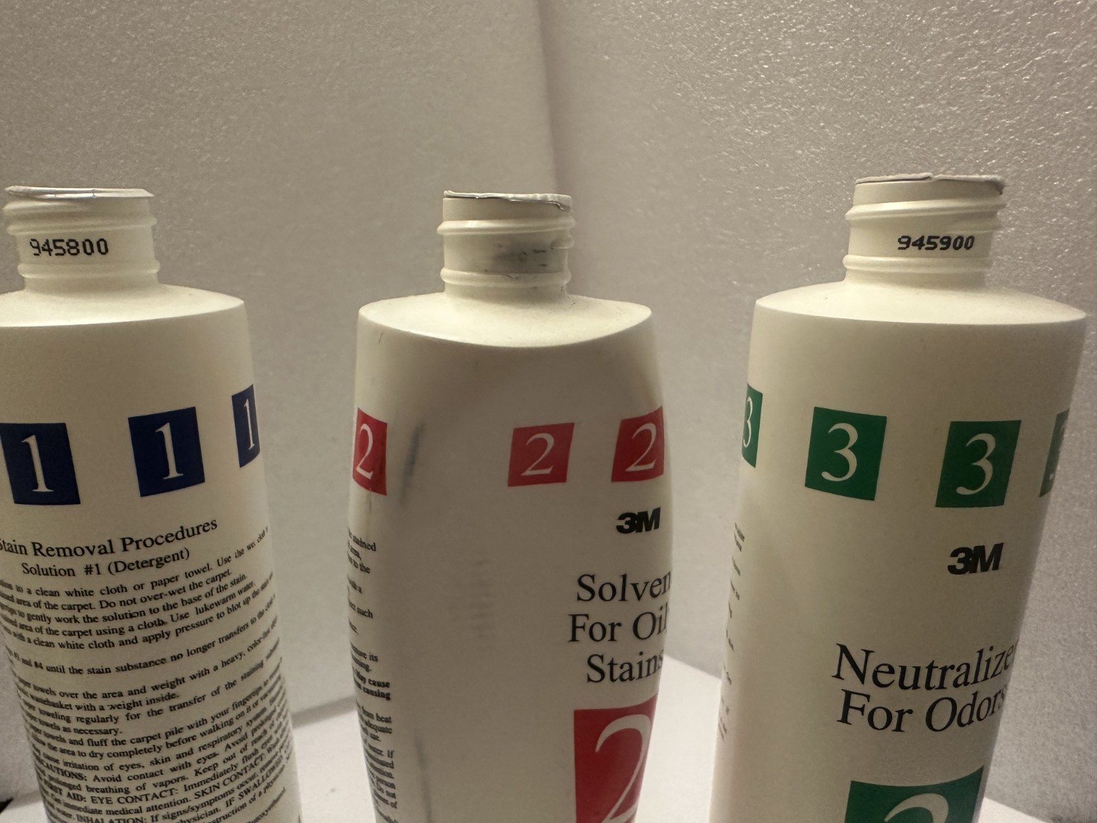 3M Stain Removal Kit Scotchguard Protector Carpet Cleaner 3 Bottles open box