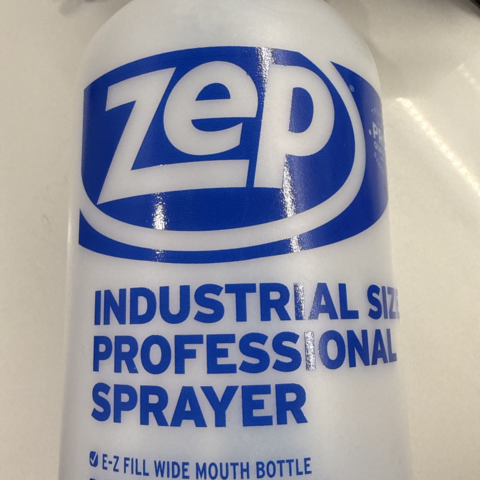 48 Oz. Industrial Pro Spray Bottle (11-Pack) WHOLESALE PRICING *Free Shipping*