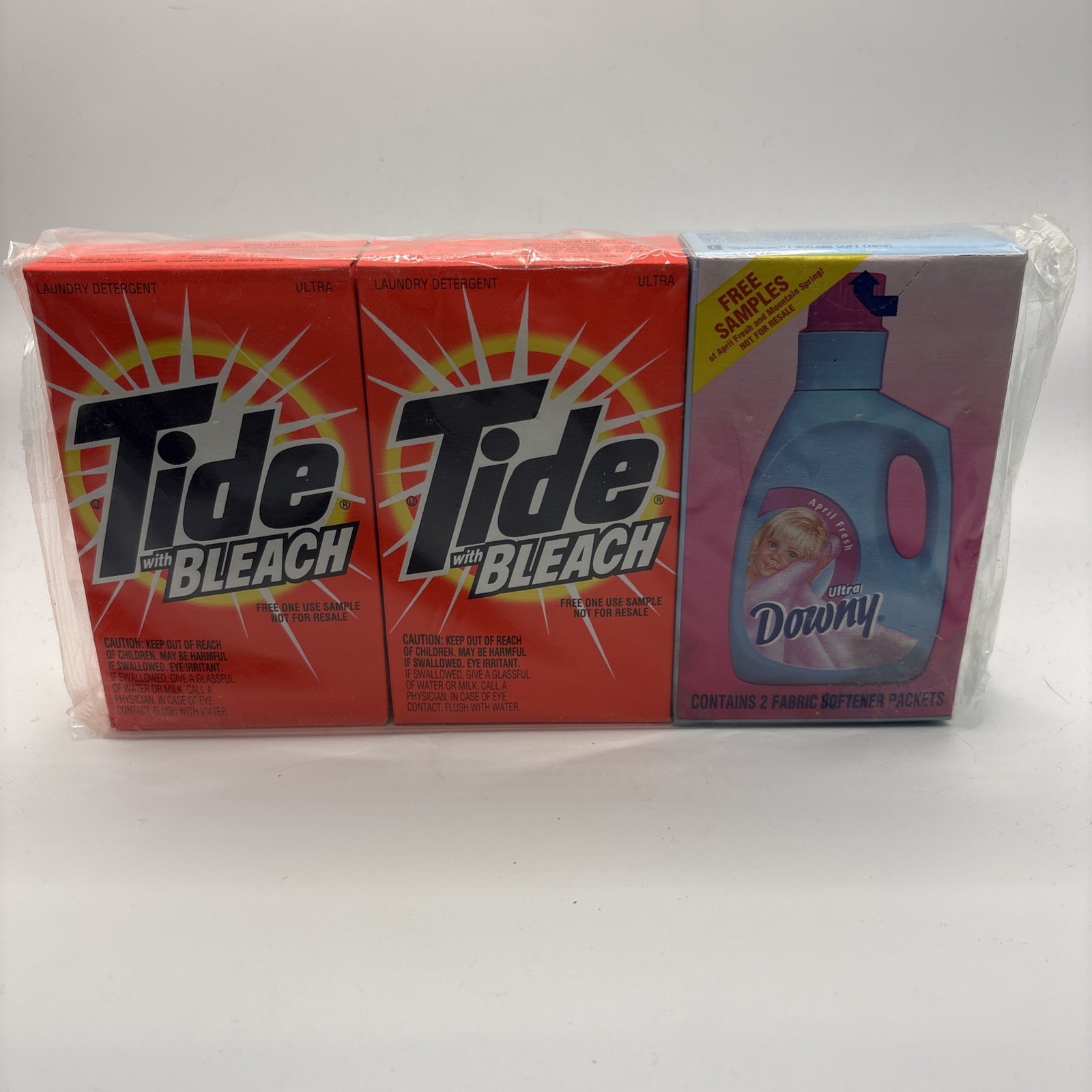 1995 TIDE w/ Bleach Laundry Detergent + DOWNY ULTRA Fabric Softener Sample Pack