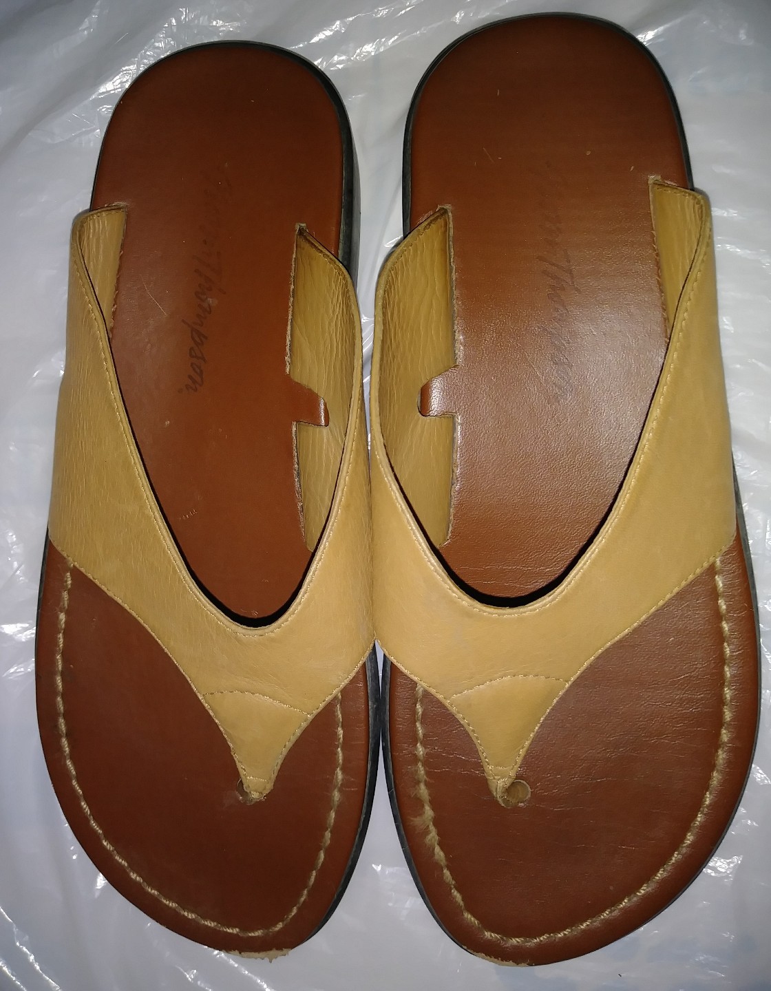 NORM THOMPSON LEATHER SLIP-ON THONG SANDALS WOMEN US SIZE 7 MEDIUM #1530006 GC