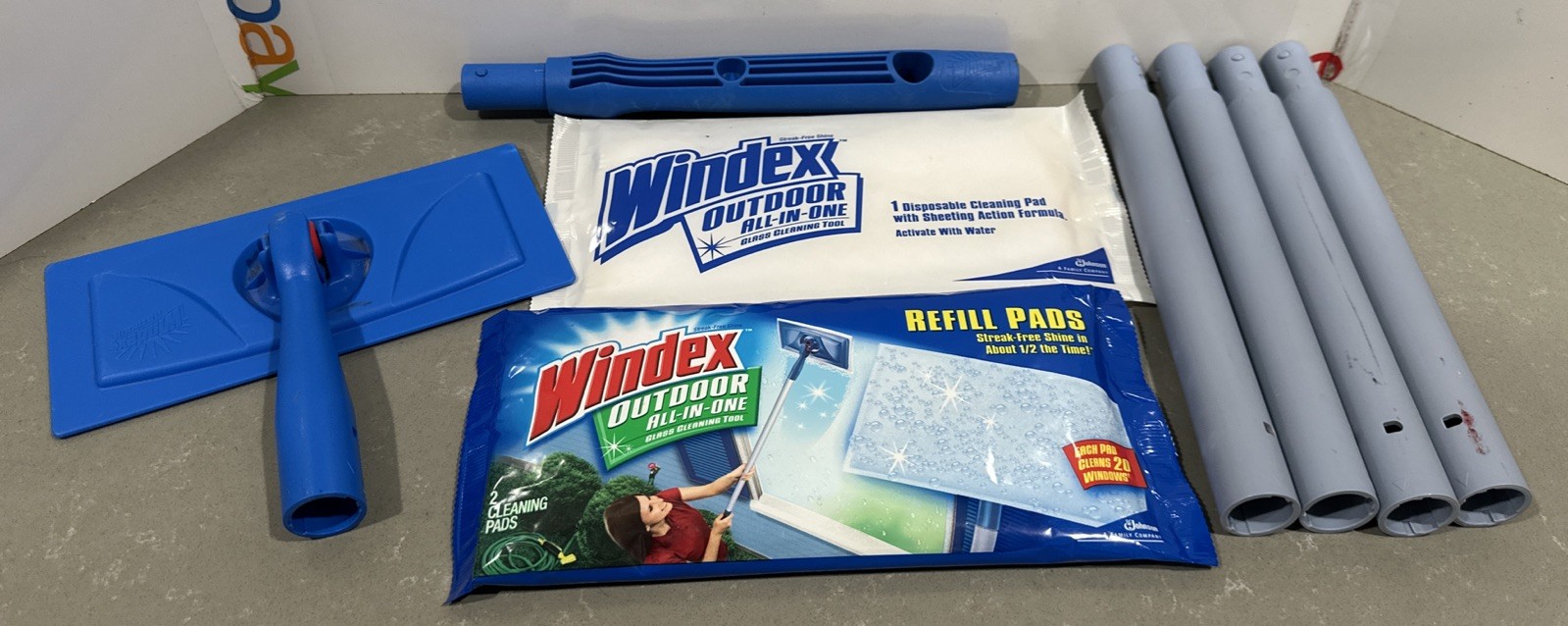 NEW Windex Outdoor All-In-One Glass And Window Cleaner Tool Starter Kit NO BOX