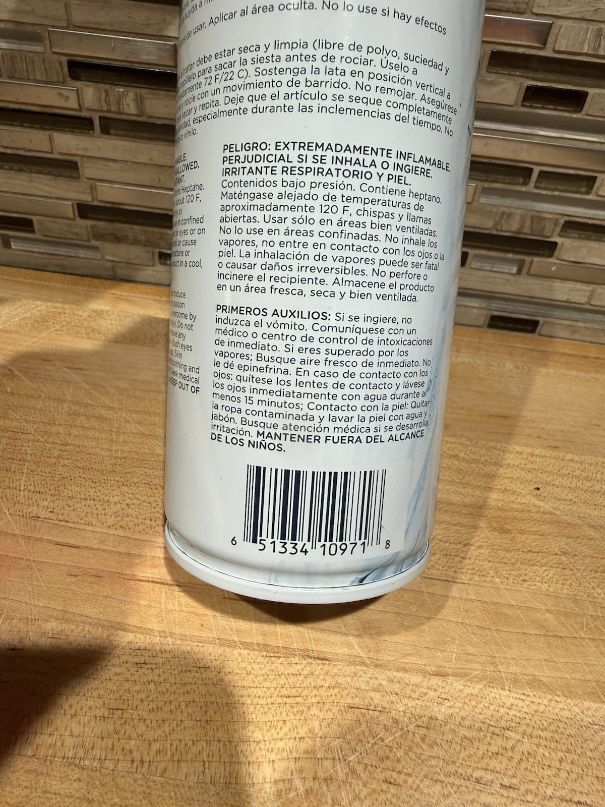 Century Heavy Duty Water & StCentury Heavy Duty Water & Stain Protectant 7,0 oz.