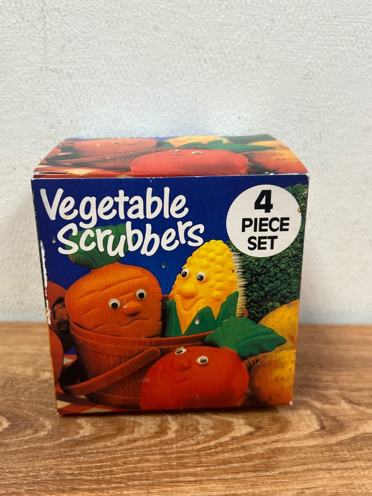 Set of 4 Vegetable Shaped Brushes in Plastic Basket