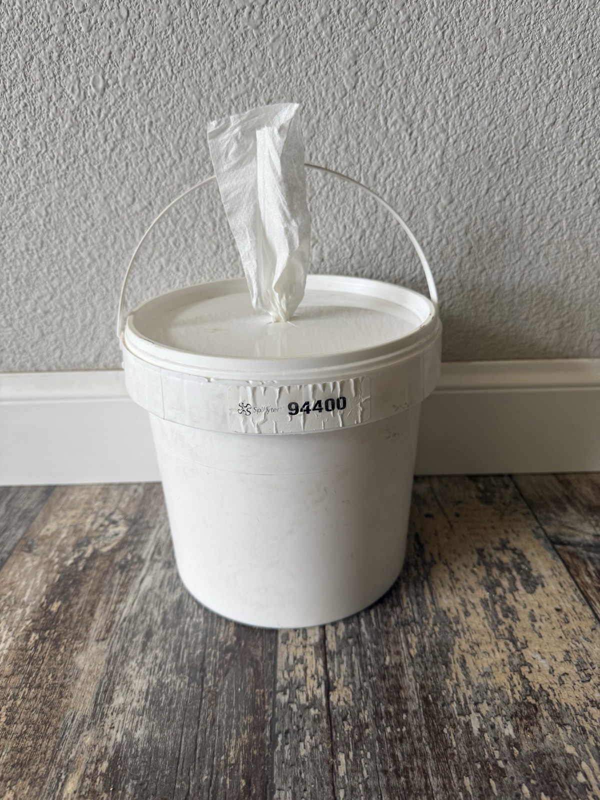 Spilfyter Wipes – Bucket & Wipes