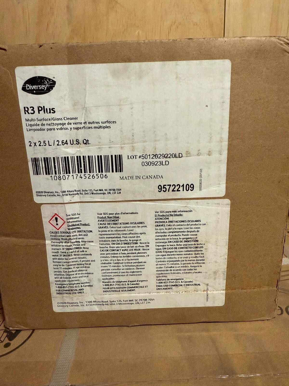 R3 Plus Multi-Surface/Glass Cleaner 2.5 L Bottles 95722109, Box of 2