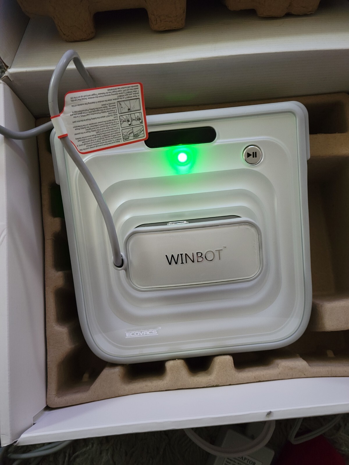 Ecovacs W730 Winbot Electronic Window Cleaner in Great Condition. !