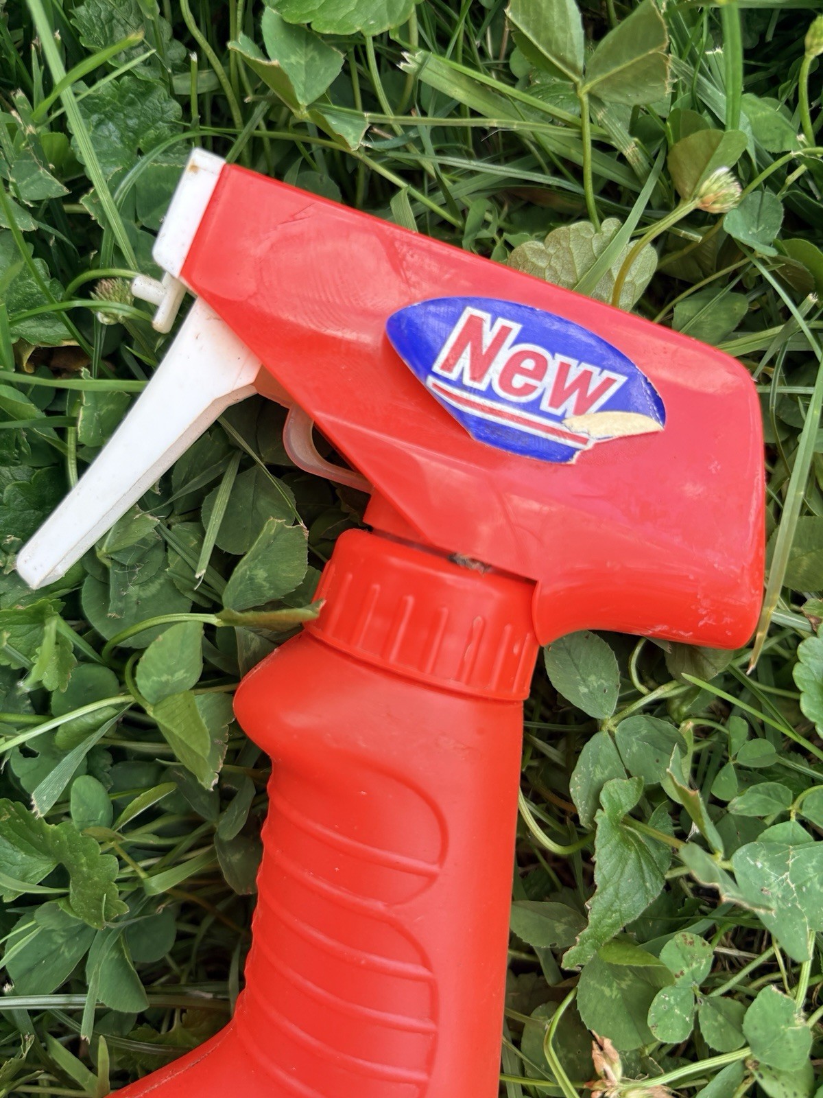 1991 Spic and Span Cinch Cleaner 17oz Red Spray Bottle Full Vintage retro