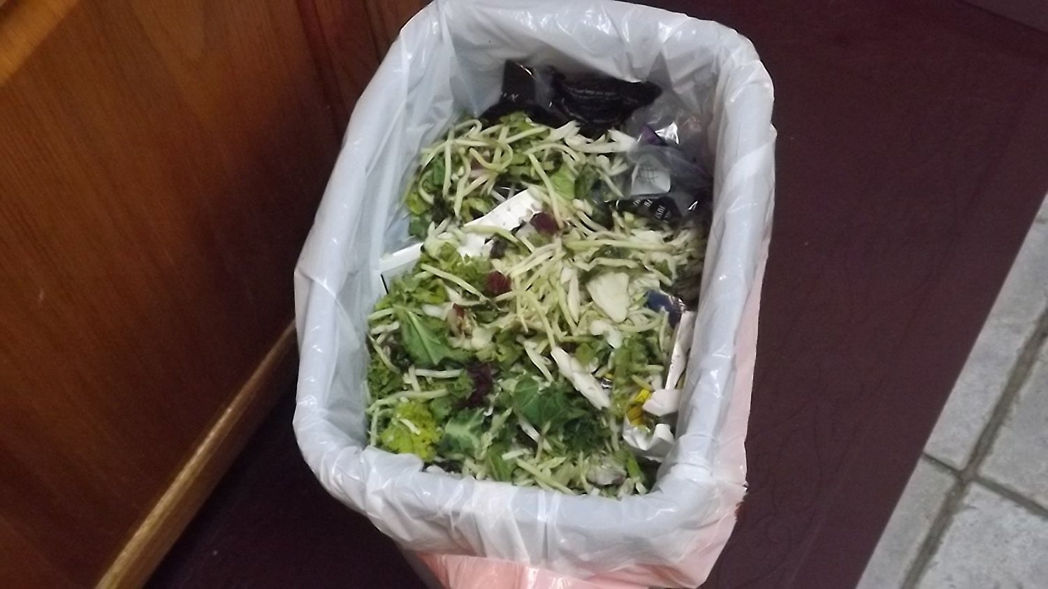 ACT Trash Container Cleaner and Deodorizer – Garbage Bin Deodorizer