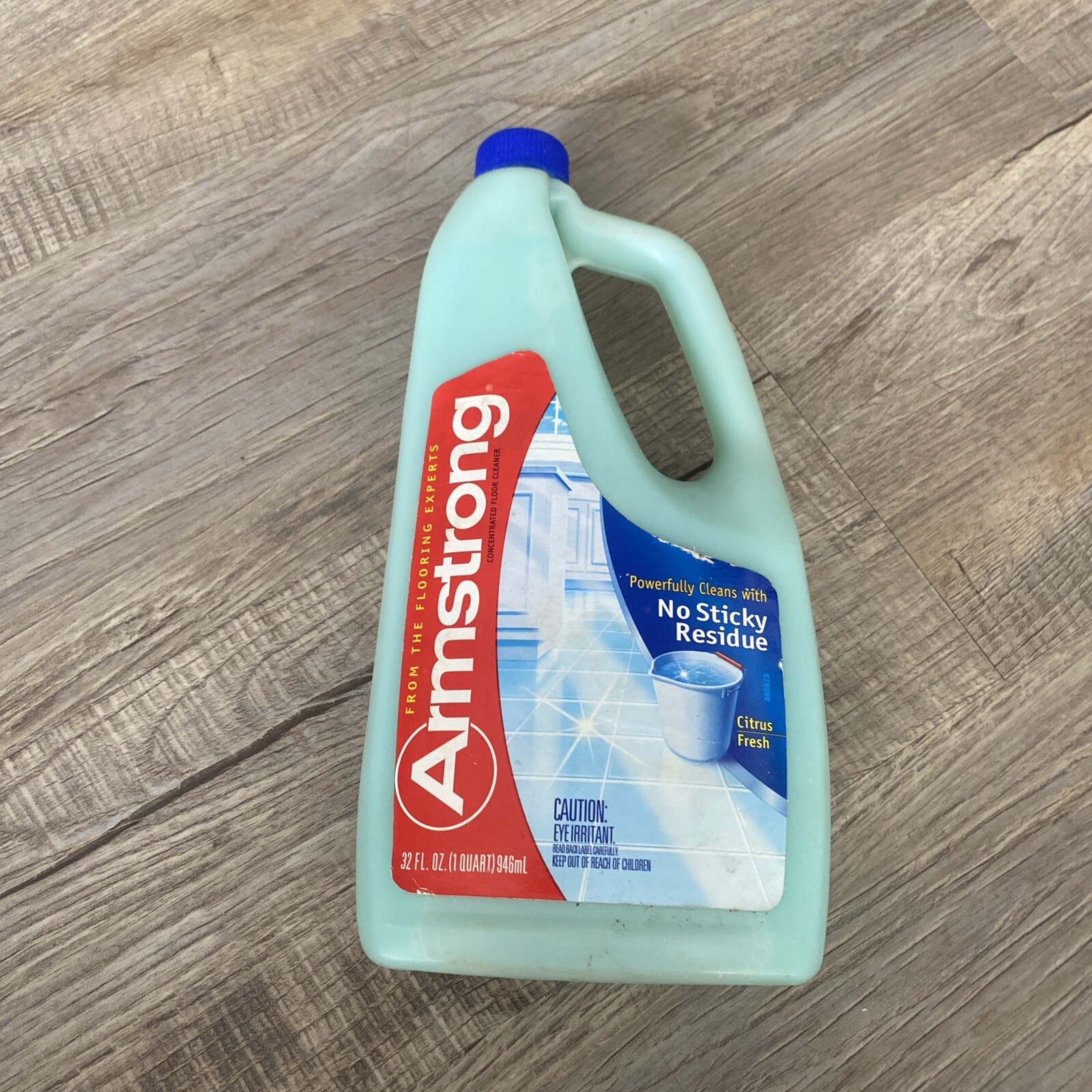 Armstrong Concentrated Floor Cleaner No Sticky Residue SC Johnson 32 Oz