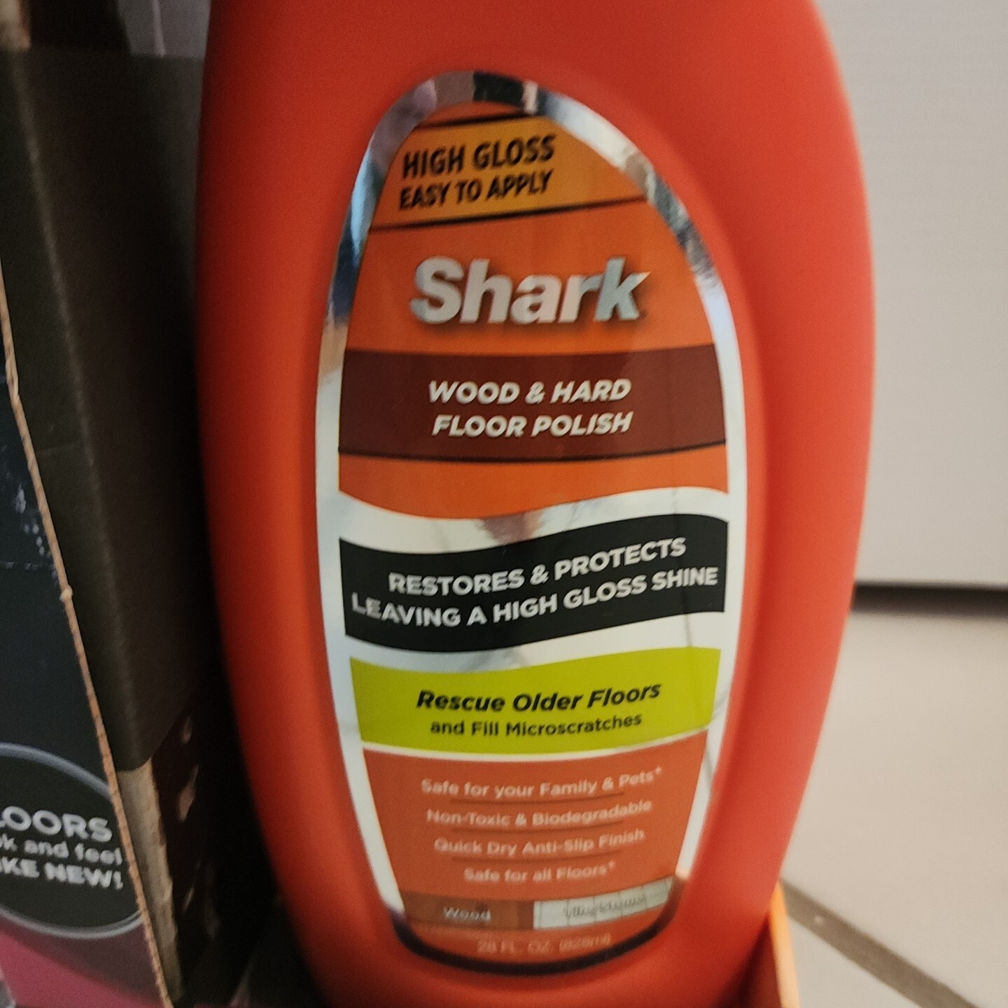 Shark Wood & Hard Floor Polish 28oz High Gloss Restores & Protects NIB w/Pad