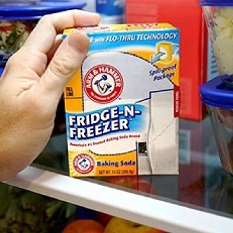 Baking Soda, Arm & Hammer – 14 oz (Pack of 2) – Fridge and Freezer Odor Absorber