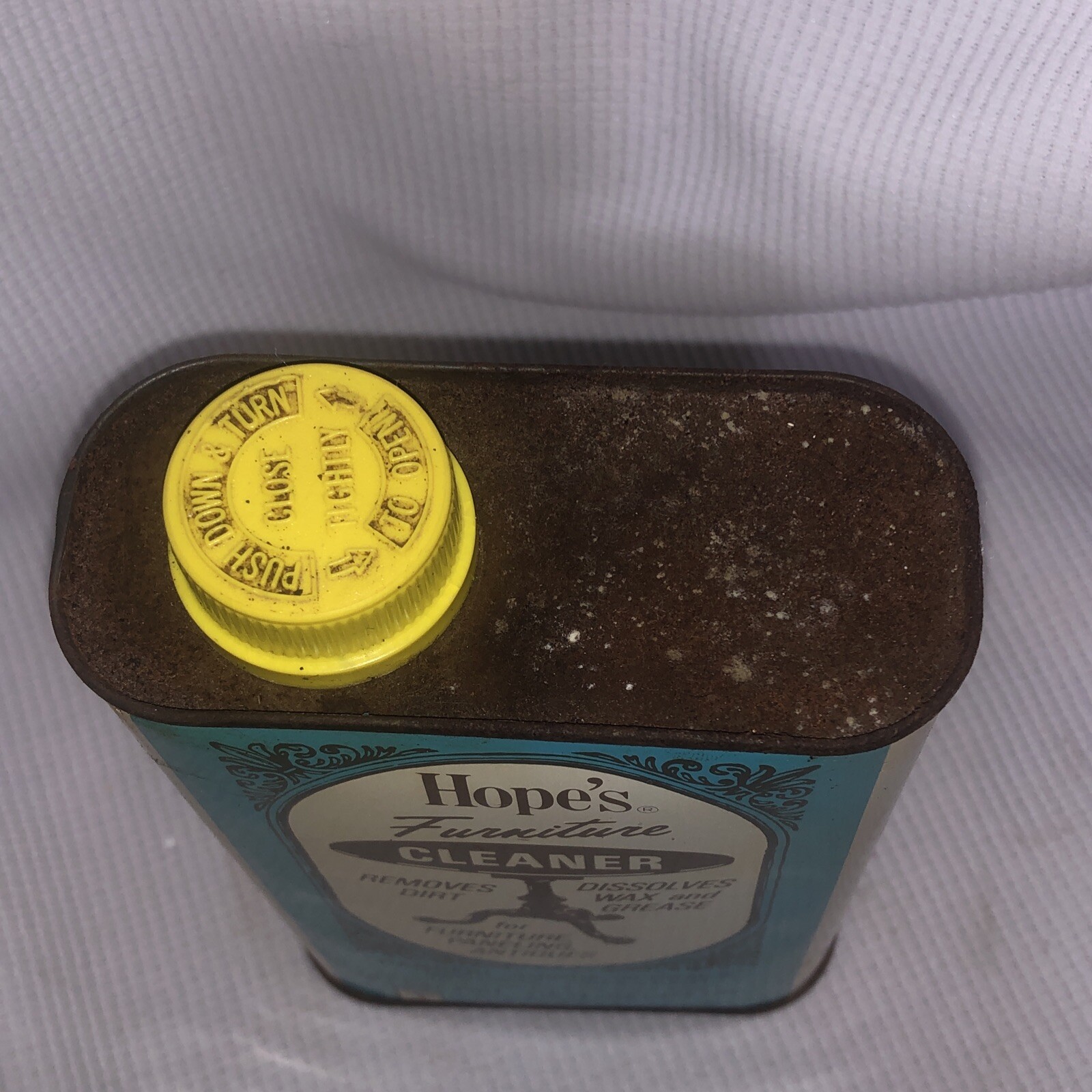 Vtg Hope’s Furniture Cleaner Aprox. 50% Full Collectible Tin 16 Oz St. Louis/35b