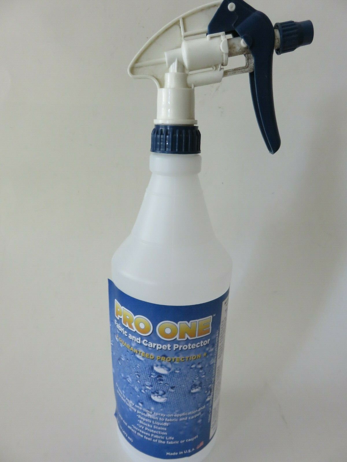 Pro One Fabric & Carpet Protector/Stain Proofing (16 oz) w/8 oz Sudsless Cleaner