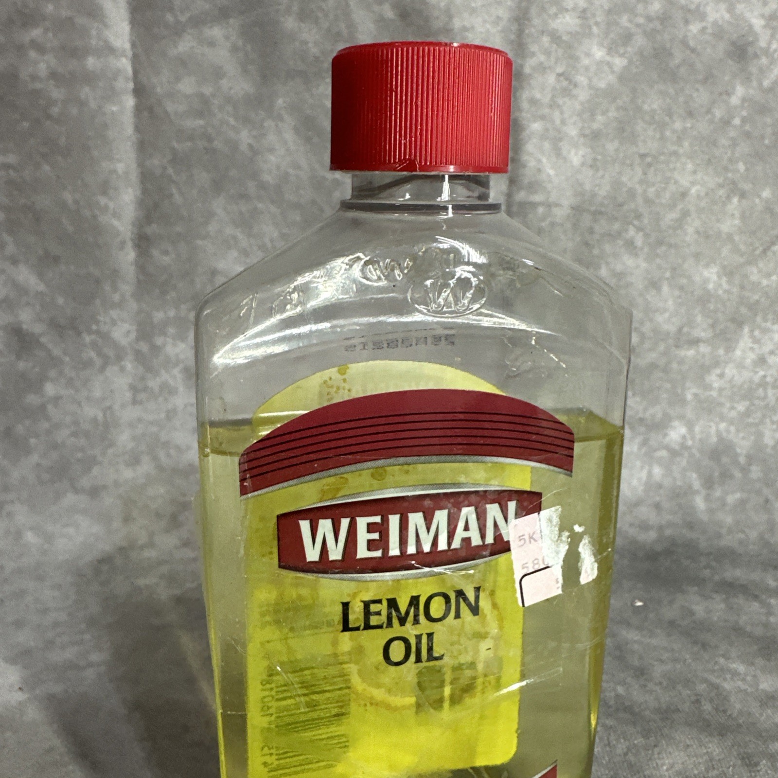 Weiman Lemon Oil Furniture Wood Polish with UVX-15 Sunscreen 16 Oz Used 85% Full