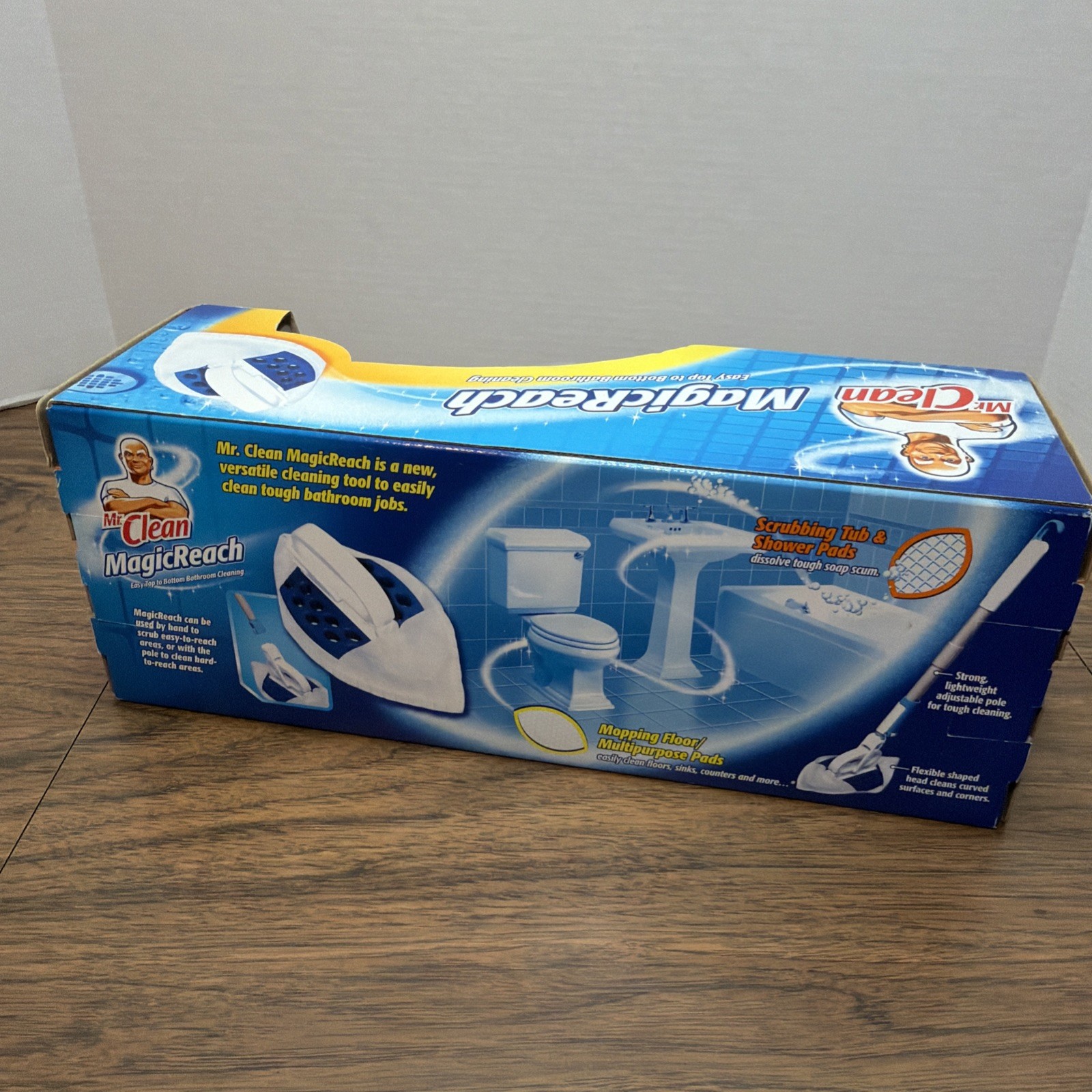 Mr Clean Magic Reach All In One Cleaning Starter Kit Detachable Pole DISCONTINUE