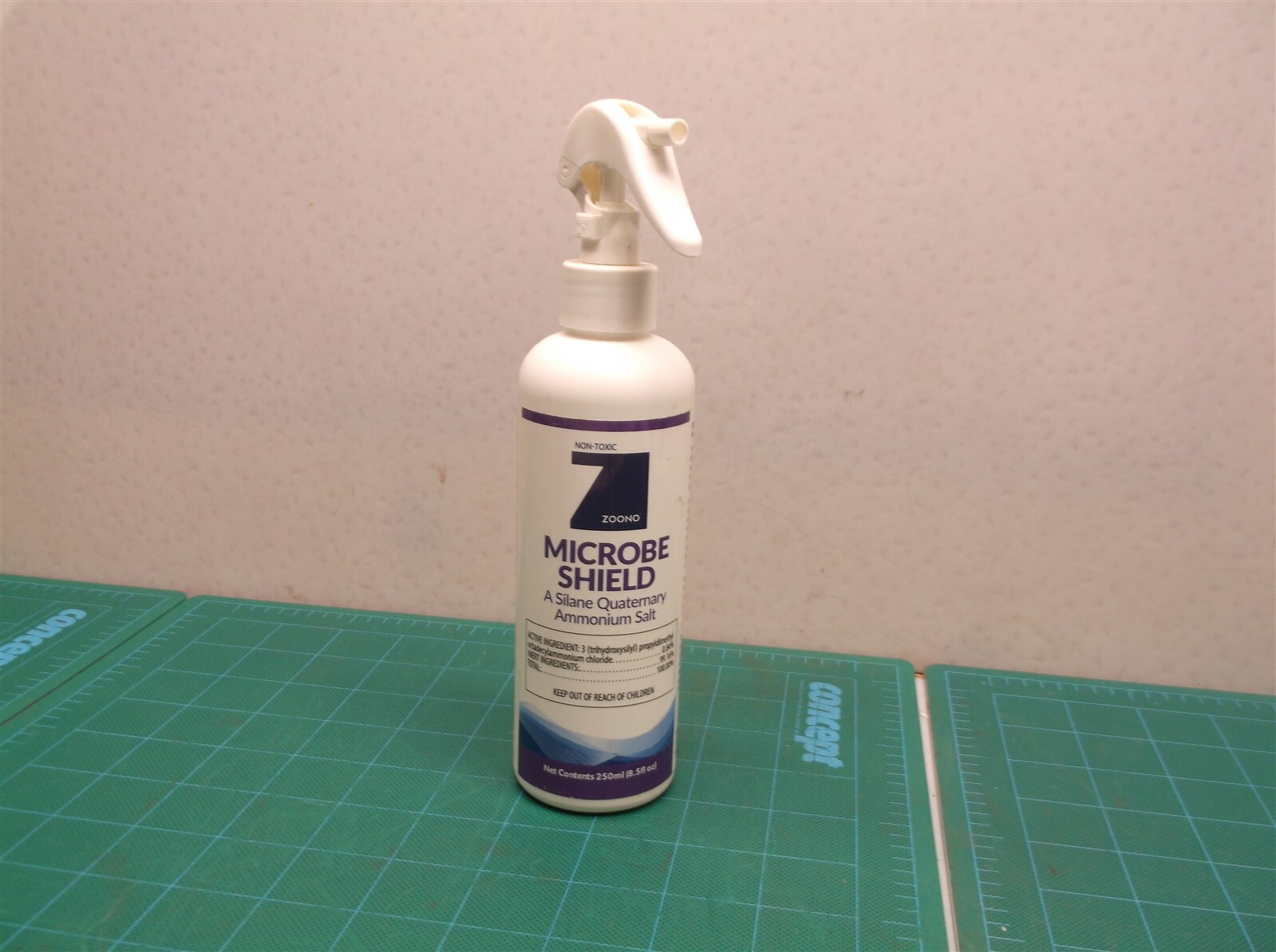 Microbe Shield Antimicrobial Surface Protectant ZOONO 250 ml