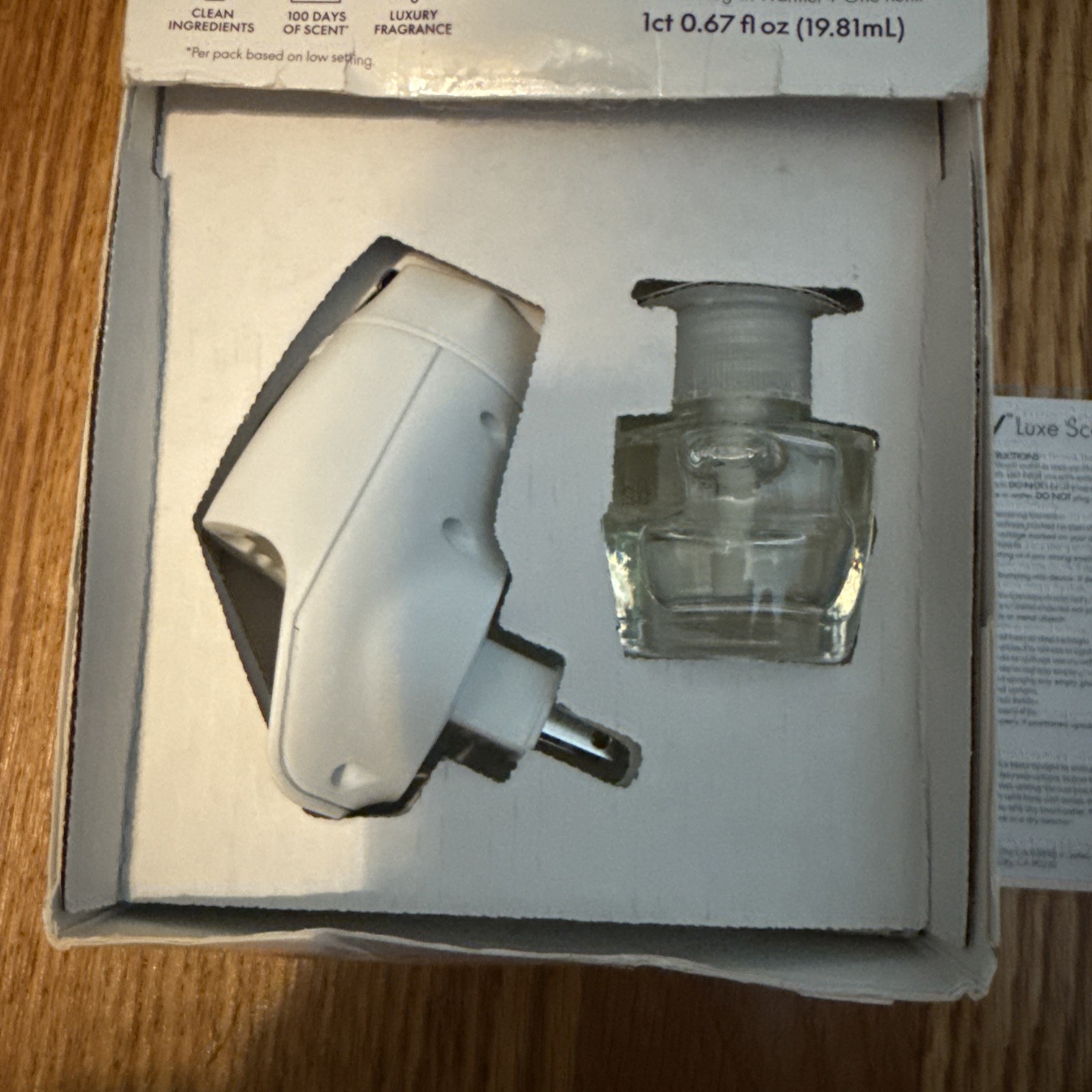Safely Calm Air Freshener Plugin Starter Kit 0.67 fl oz One Warmer & One Refill