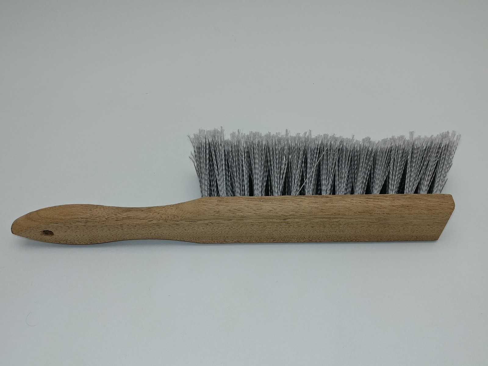 2x 7″ Bench Hand Brushes Shop Workshop Dust Car Home 14″ Overall Wood Handle