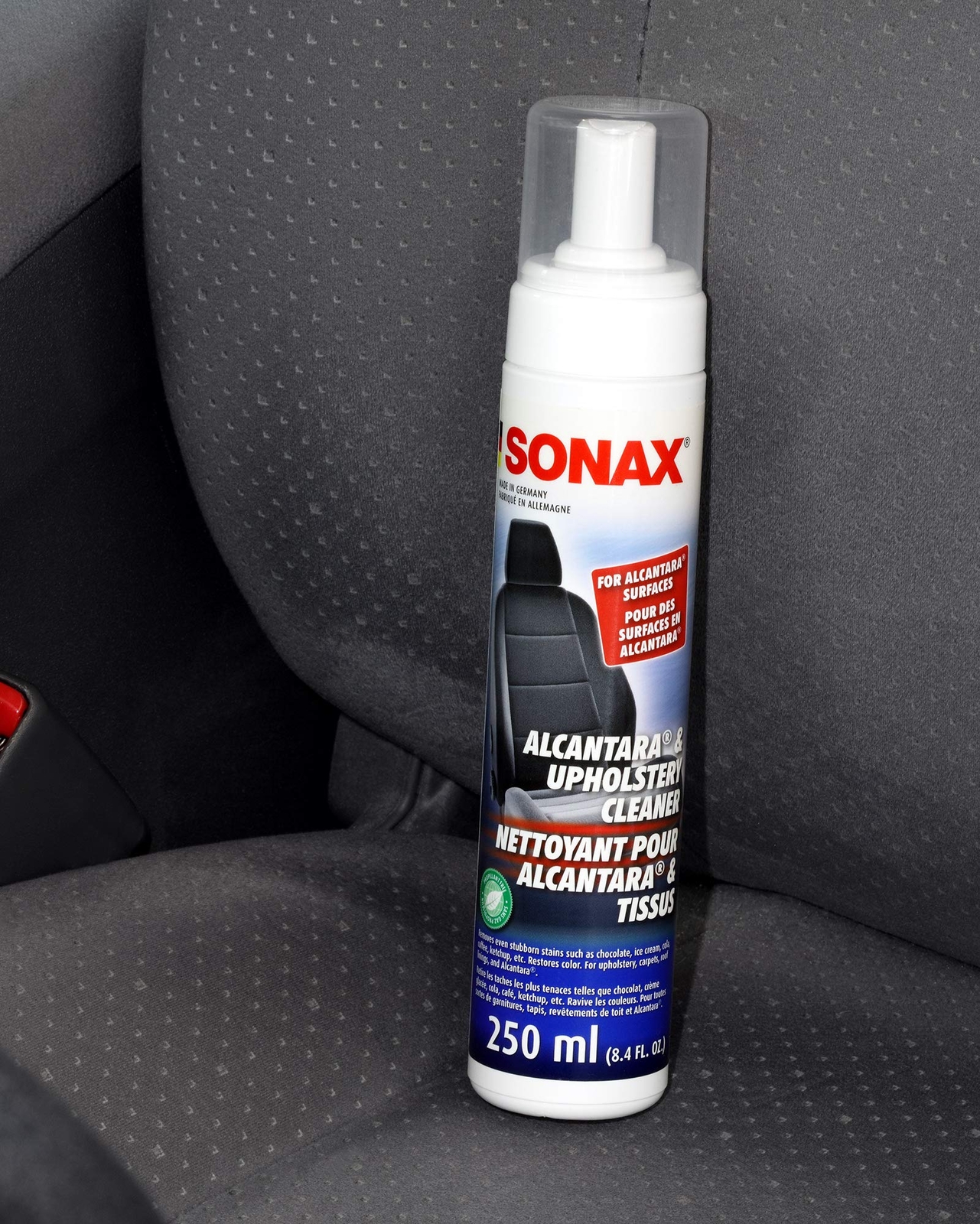 206141 Upholstery and Alcantara Cleaner – 8.45 fl. oz. 250 Milliliter
