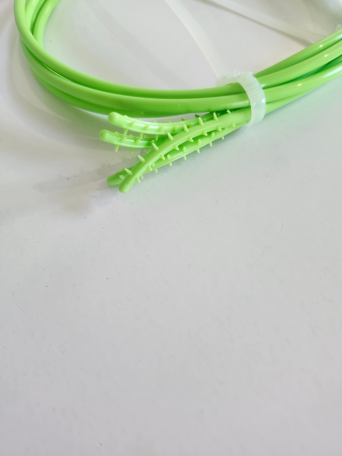DRAINSHROOM Toss-Disposable Hair Clog Remover, 24 inch Reach, 4 Pack Drain Snake