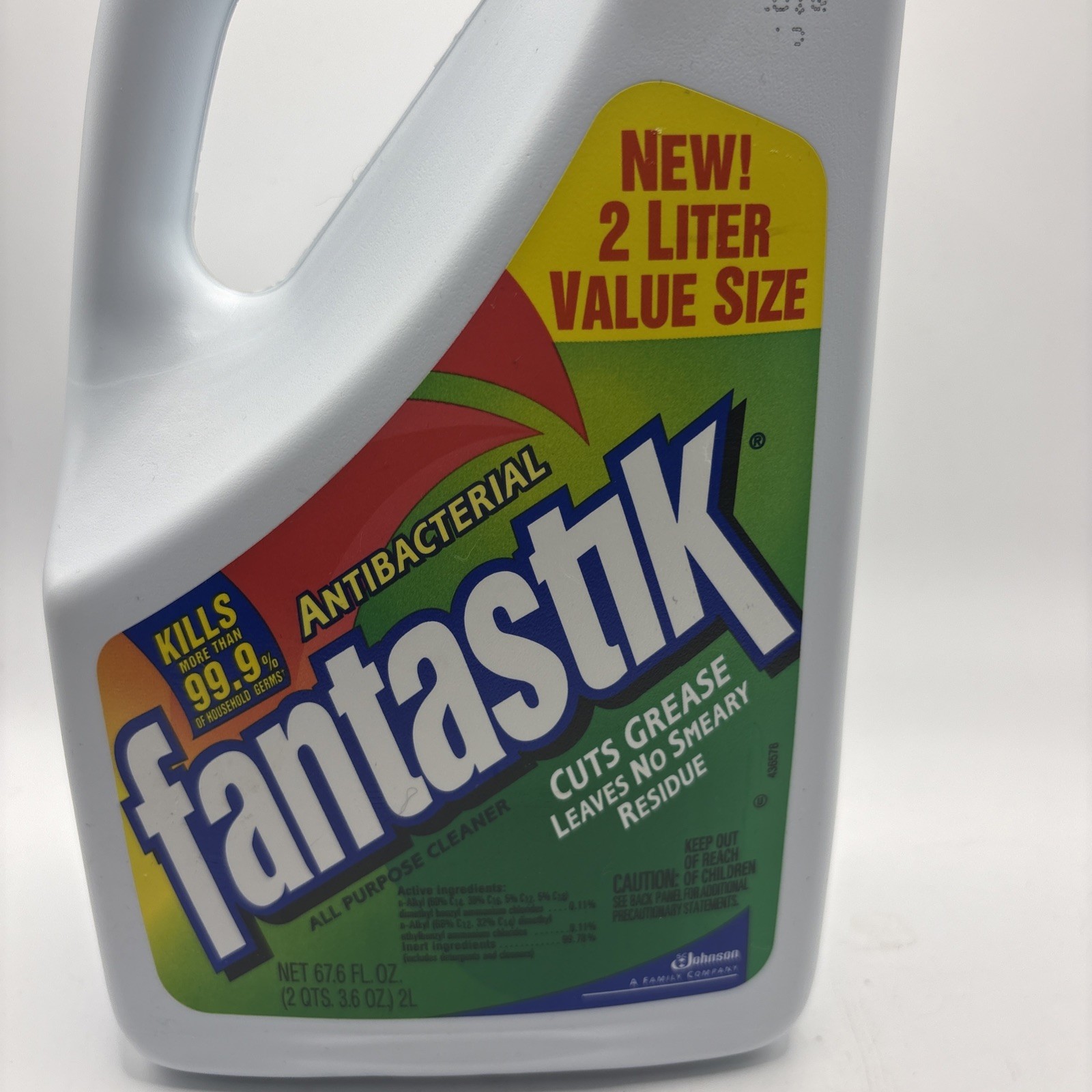 Vtg Fantastik 67.6 Oz Refill Bottle Movie TV Prop Collectible 70% Full