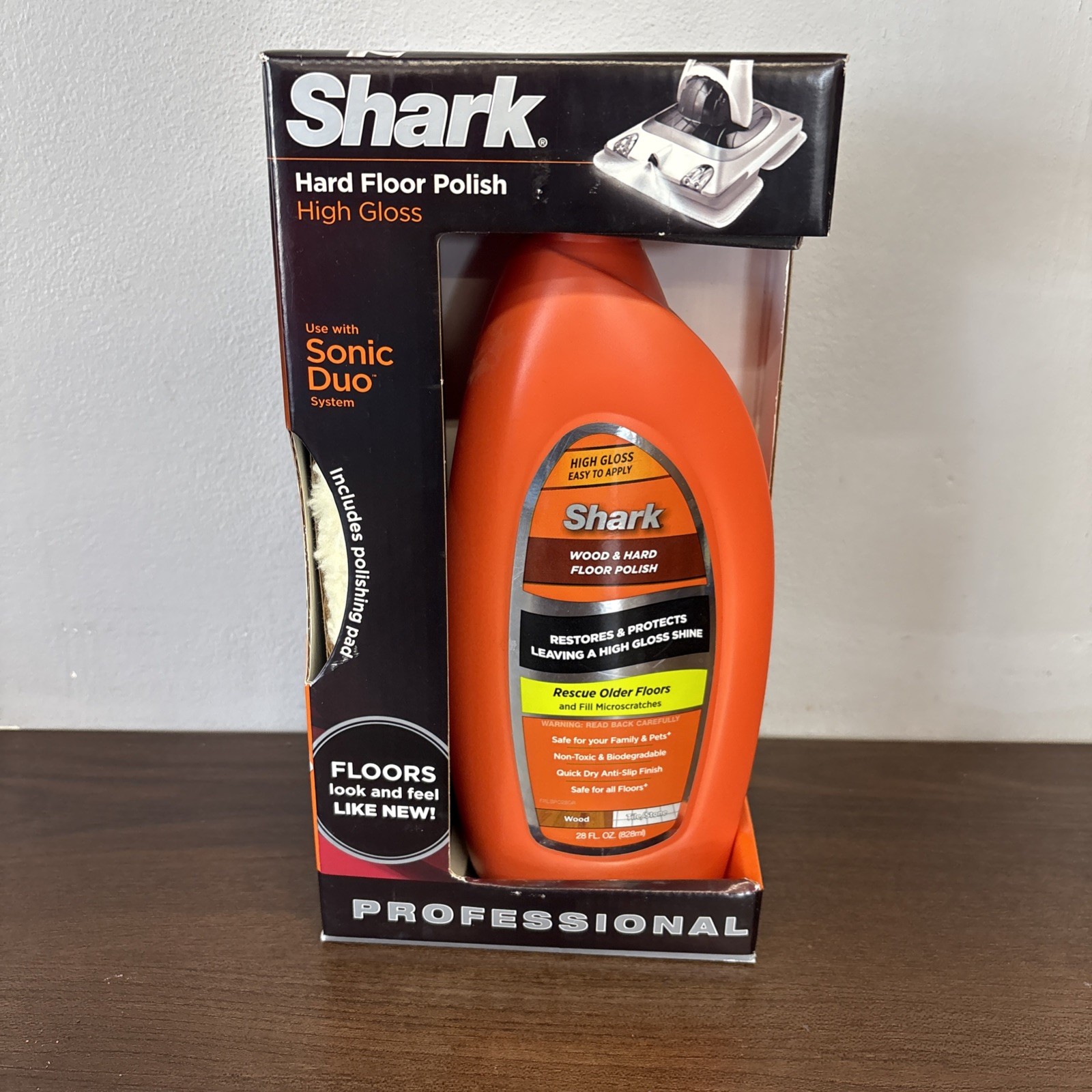 Shark Hard Floor Polish High Gloss New in Box Floor Polish w/ Polishing Pad