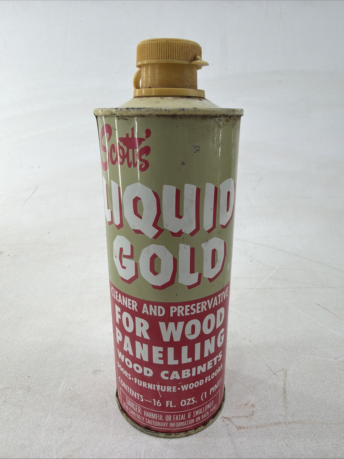 Scott’s Liquid Gold Wood Cleaner Pourable Top Non Aerosol 30% full Vintage