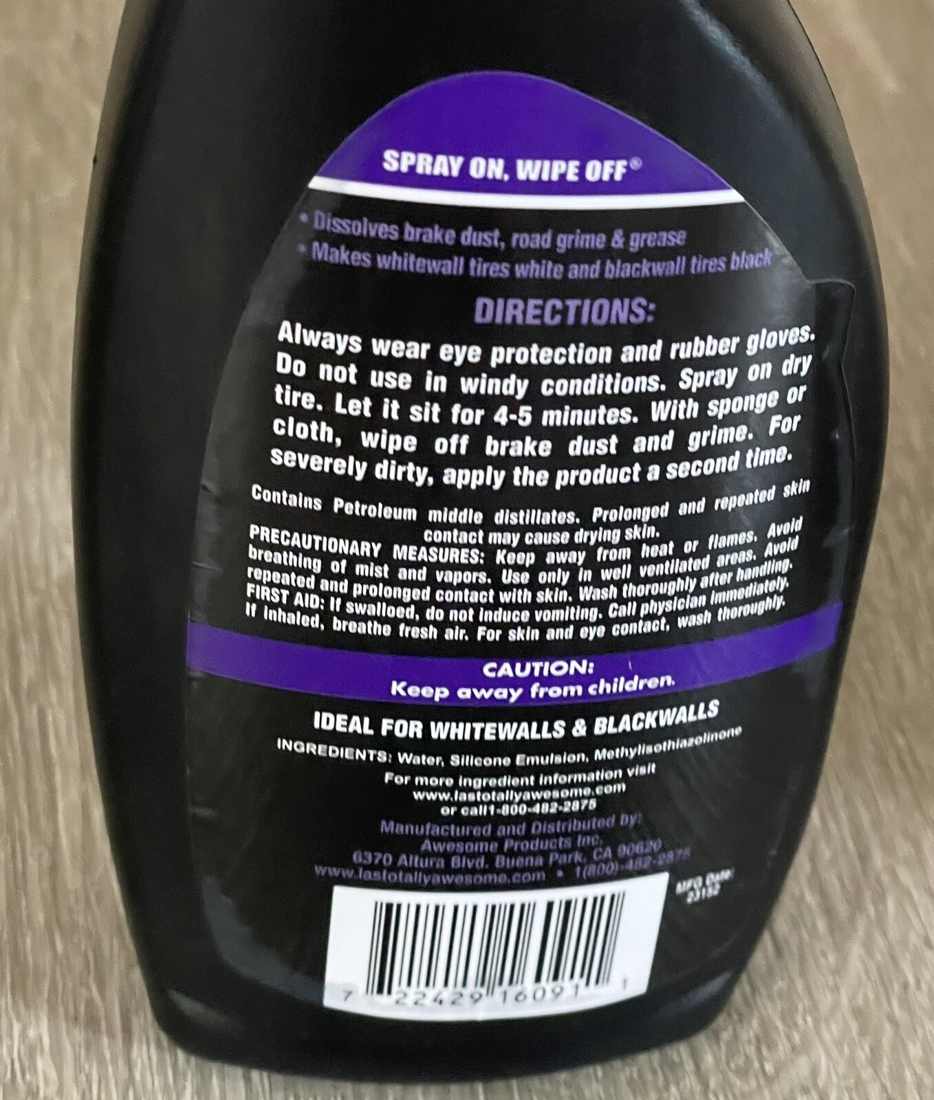 Tire Shine & Gloss LA’s TOTALLY AWESOME Spray on, Wipe off  -for cars