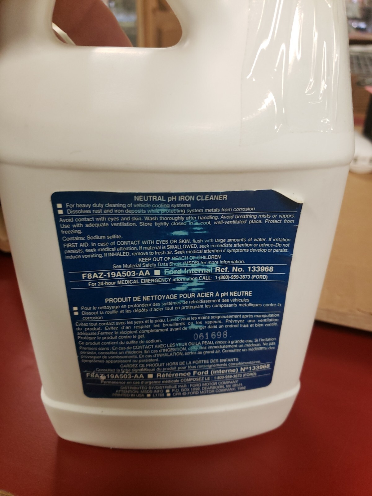 Ford Neutral Ph Iron Cleaner 2 U.s Quarts heavy duty cleaning vehicle cooling